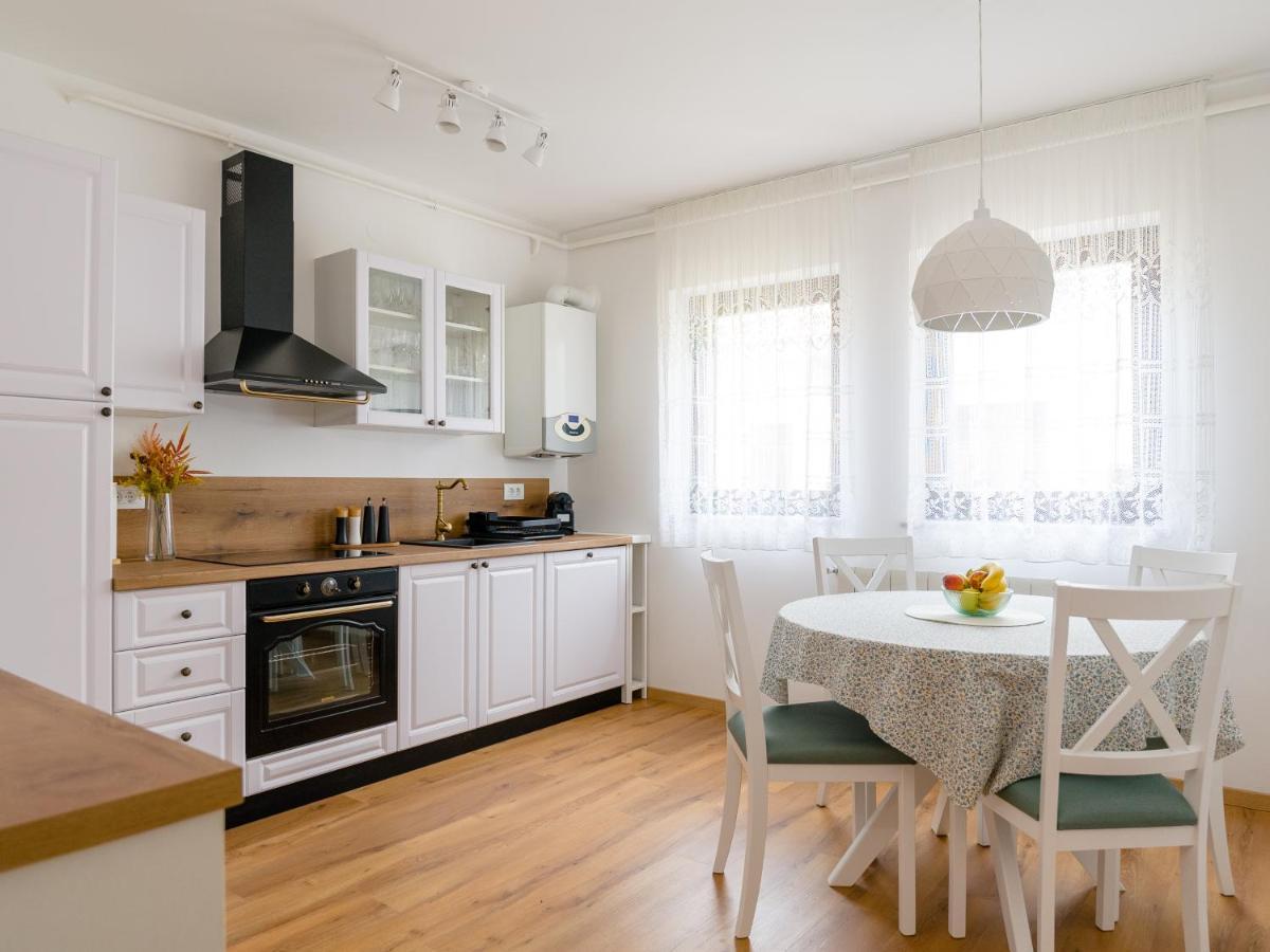 Tonka Apartment Пула Экстерьер фото