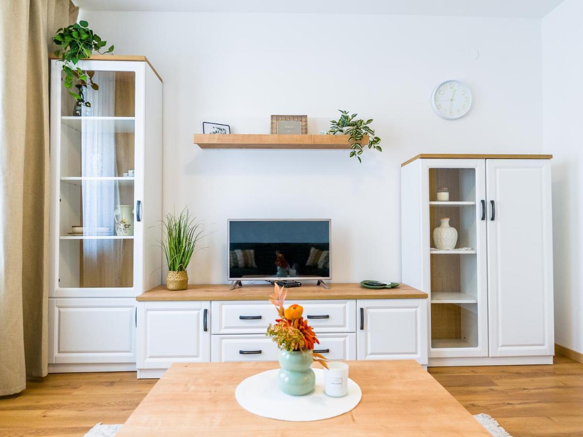 Tonka Apartment Пула Экстерьер фото
